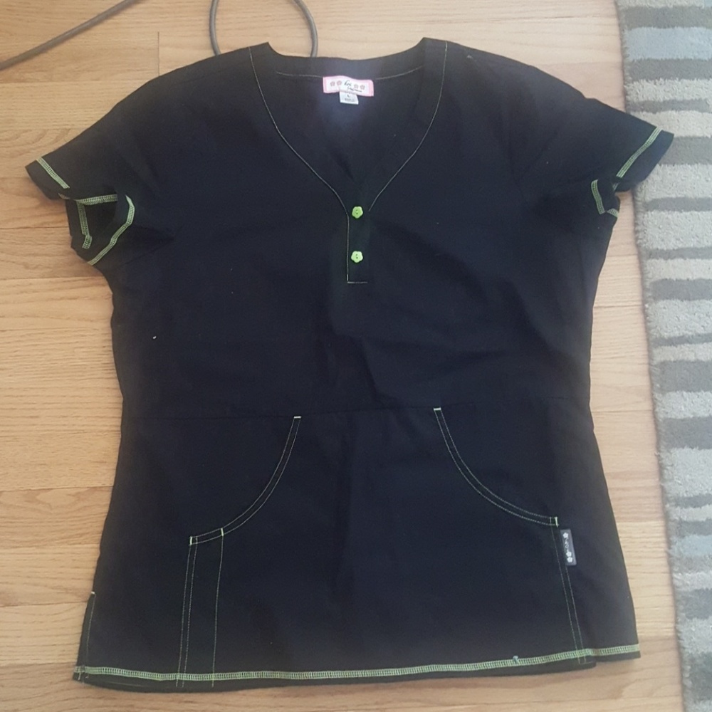 Black Crubs top
